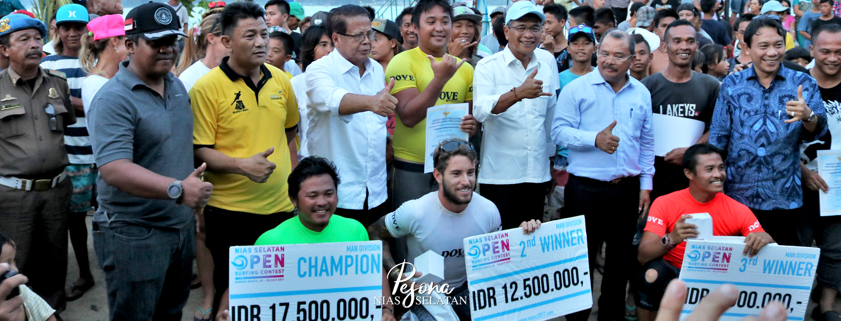 Kepala Daerah Se-Kepulauan Nias Saksikan Lomba Final Surfing Di Sorake, Nias Selatan